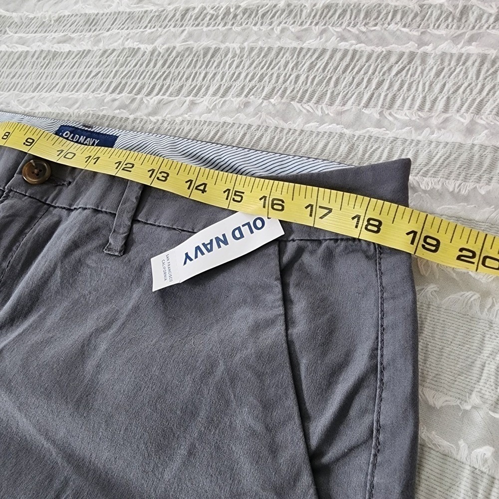 NWT Old Navy Everyday Short Womens 14 Gray Chino Casual Summer Stretch Classic - Picture 4 of 8